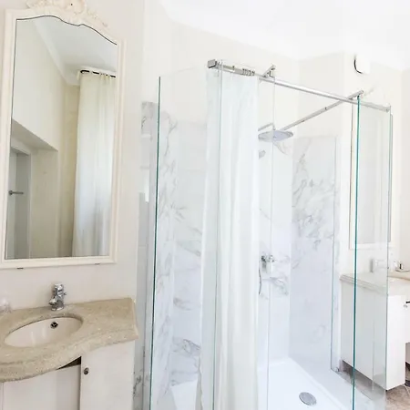 Bed & Breakfast Bastide De Ganay - Saint Jerome 2*